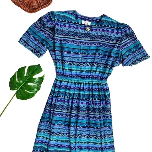 Lady Carol Vintage 80s 90s Pleated Short Sleeve Abstract Funky Shirt Mini Dress - Picture 16 of 16